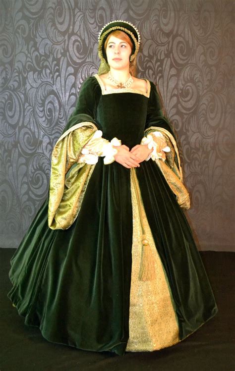 dress tudor style|tudor outfit woman.